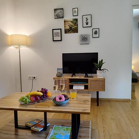 Apartments Pavao 1402 Pula Eksteriør bilde